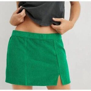 Aerie Women’s Green Corduroy Slit Mini Skirt Size Small